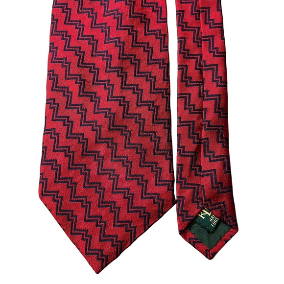 Ralph Lauren Silk Jacquard Red and Navy Blue Zig-Zag Chevron Necktie 3.5” - Picture 7 of 10